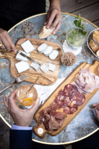 Restaurant Au Petit Riche, planches Bar à vins